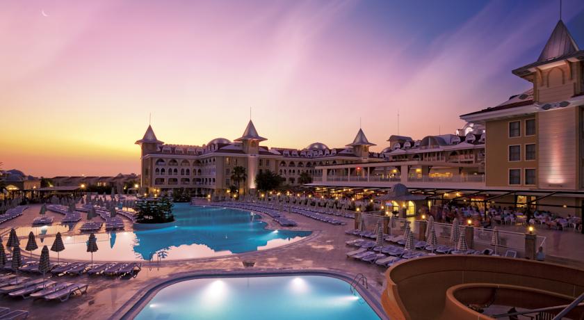 SIDE STAR RESORT